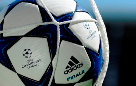 Adidas en la UEFA 2010/2011
