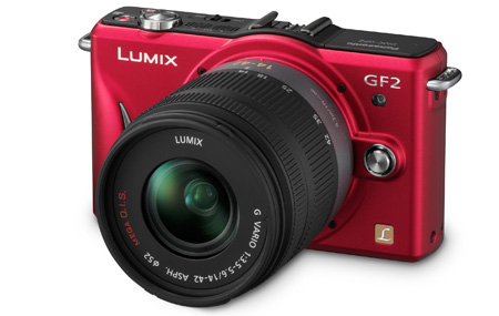 Lumix DMC-GF2 con lentes intercambiables