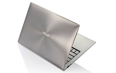 ASUS X21 la más delgada con Core i7