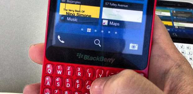 Primera imagen del BlackBerry R10