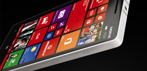 Nokia Lumia Icon con cámara de 20 Mpixeles
