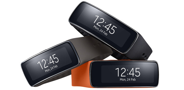 Gear Fit te mantiene informado durante el día