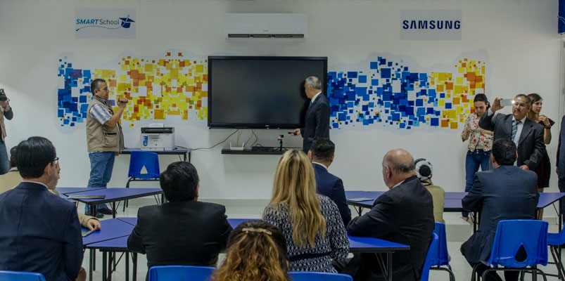 Samsung inaugura Aula Digital en secundaria técnica de CDMX