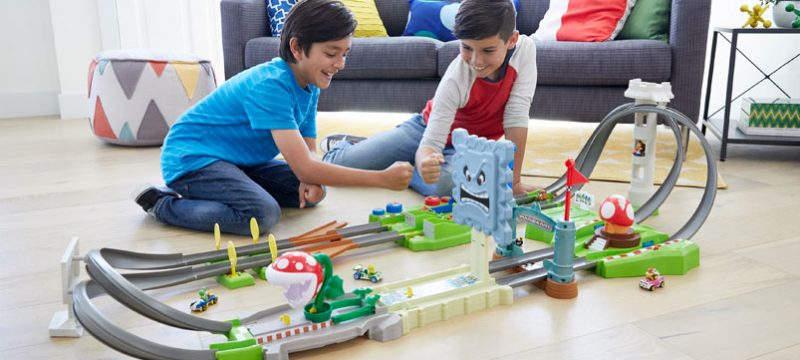 Hot Wheels Mario Kart Piranha Plant Slide Track Set