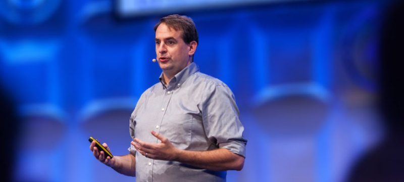 DanKonh venta internet 25 anos