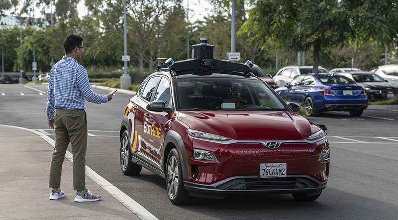 Hyundai KONA autonomo BotRide app