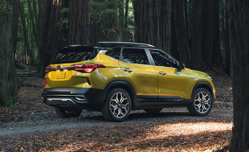 KIA Seltos LA Auto Show atras