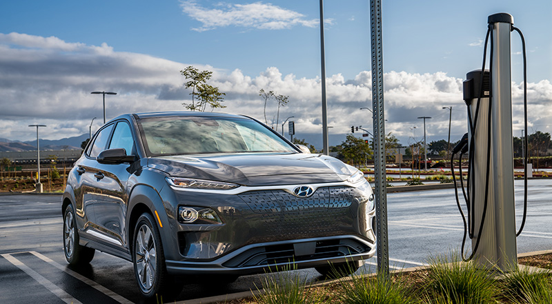Hyundai Kona Electric 2020 cargador