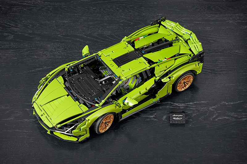Lamborghini Sián FKP 37 de LEGO Technic arriba