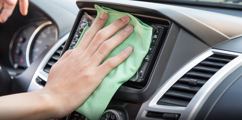 Limpiar auto interior coronavirus