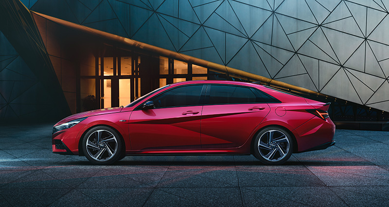 Hyundai Elantra N Line latera