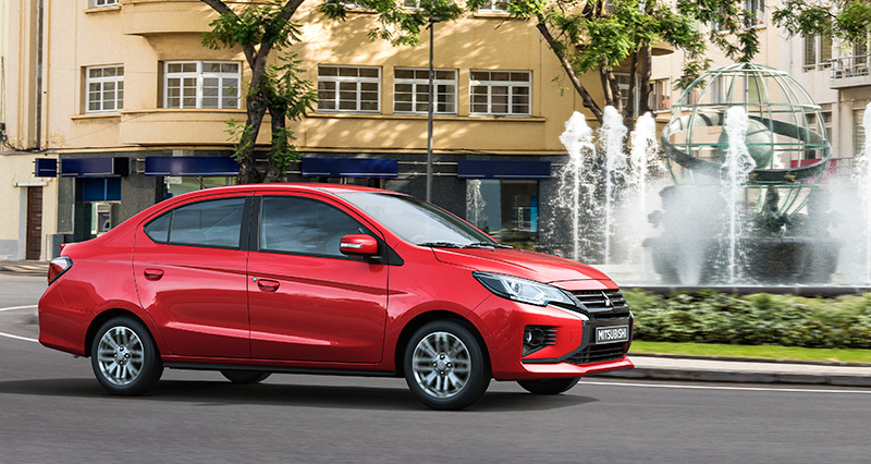 Mitsubishi Mirage G4 2021 costado