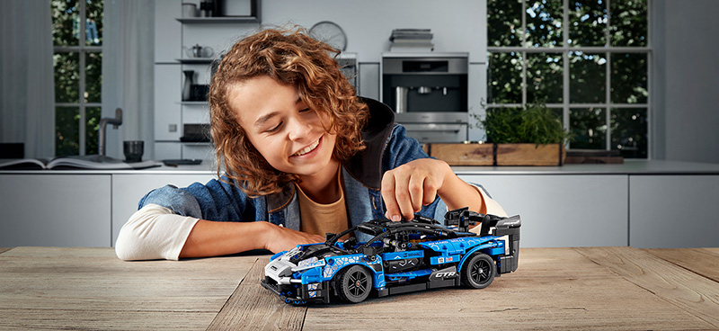 LEGO Technic McLaren Senna GTR 2021