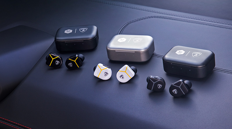 Lamborghini y Master and Dynamic MW07 PLUS