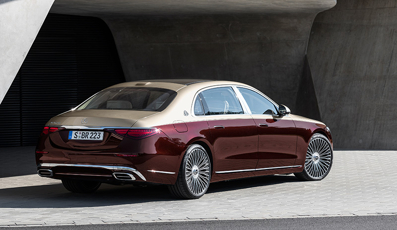 Mercedes-Maybach Clase S 2021 atras