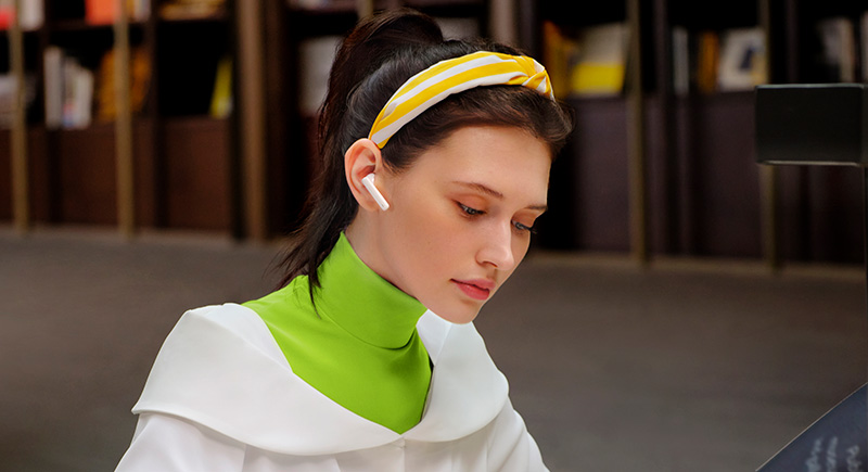 Huawei FreeBuds 4i estudiando