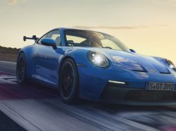 Porsche 911 GT3 992 Michelin Pilot Sport Cup 2 R Connect