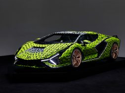 Lamborghini Sián FKP 37 LEGO Technic