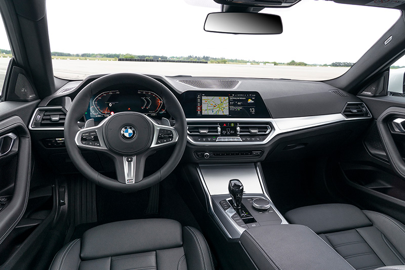 BMW Serie 2 Coupé 2022 interior