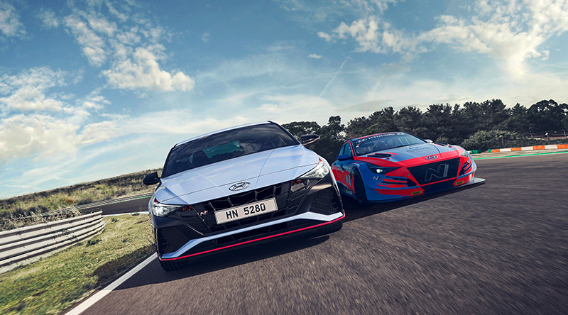 Hyundai Elantra N 2022 pista