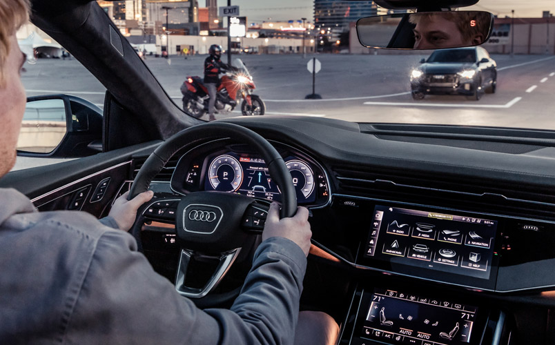 La tecnología Car2X y C-V2X de Audi brinda seguridad a los usuarios