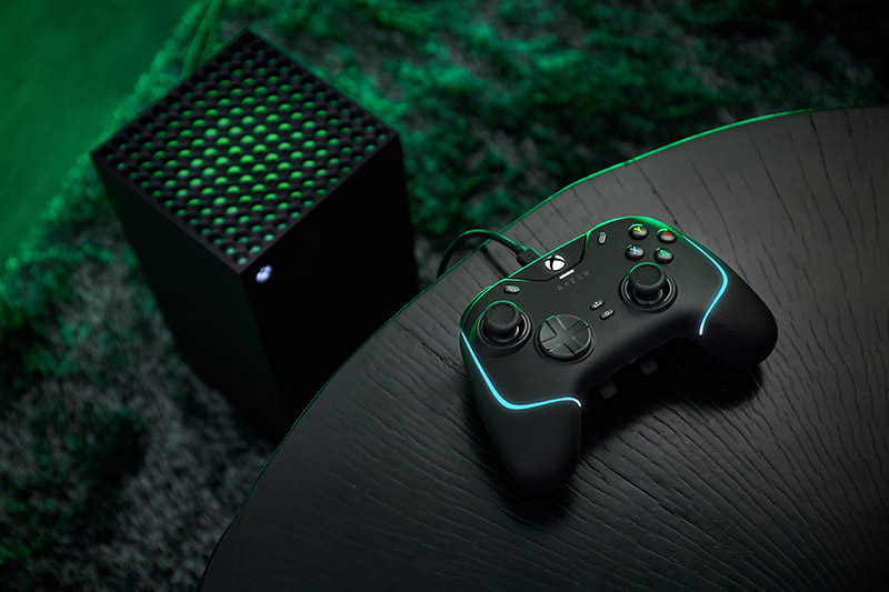 Razer Wolverine V2 Chroma Xbox Series X