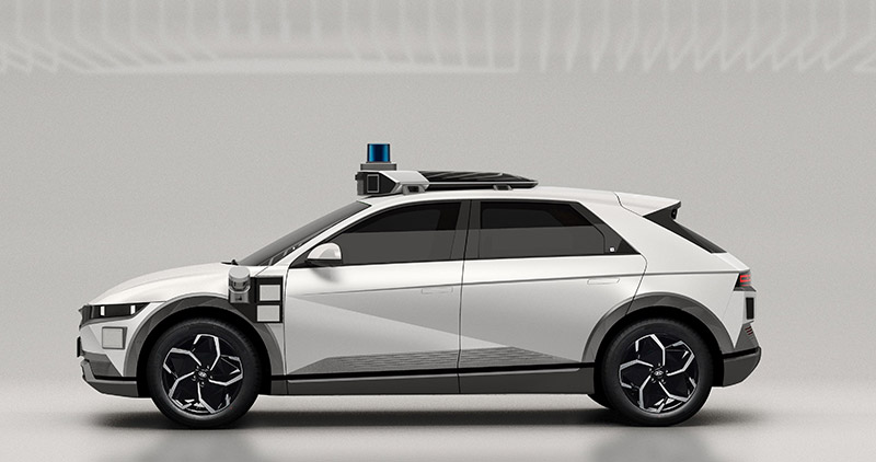 robotaxi IONIQ 5 lateral