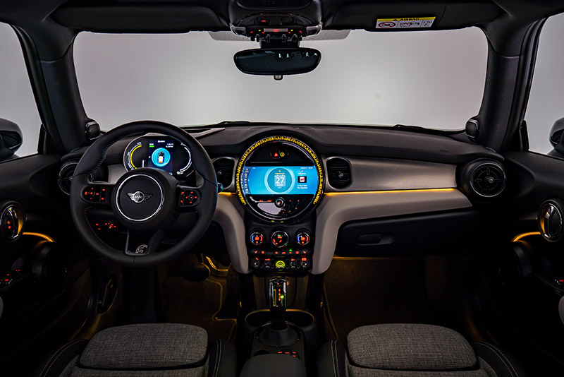 MINI Cooper SE 3 Puertas Iconic Automatico 2022 interior