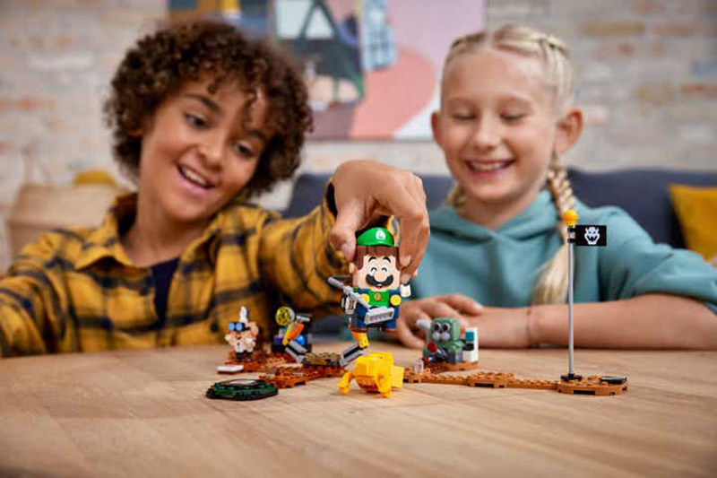 Sets de LEGO Super Mario Luigis Mansion precios