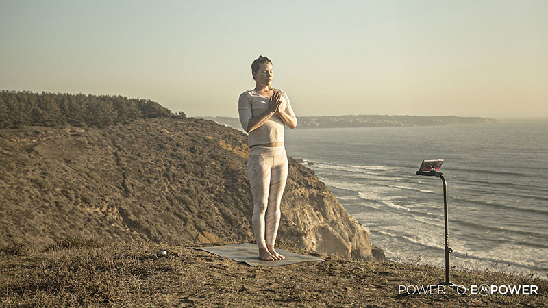 Motorola The-Power-of-The-Sea,-Meet-Sharon-Minkevich