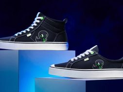 Razer x Cariuma OCA High Black Canvas Razer x Cariuma OCA Low Black Canvas