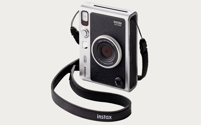 instax mini Evo la nueva cámara híbrida para tus fotografías únicas
