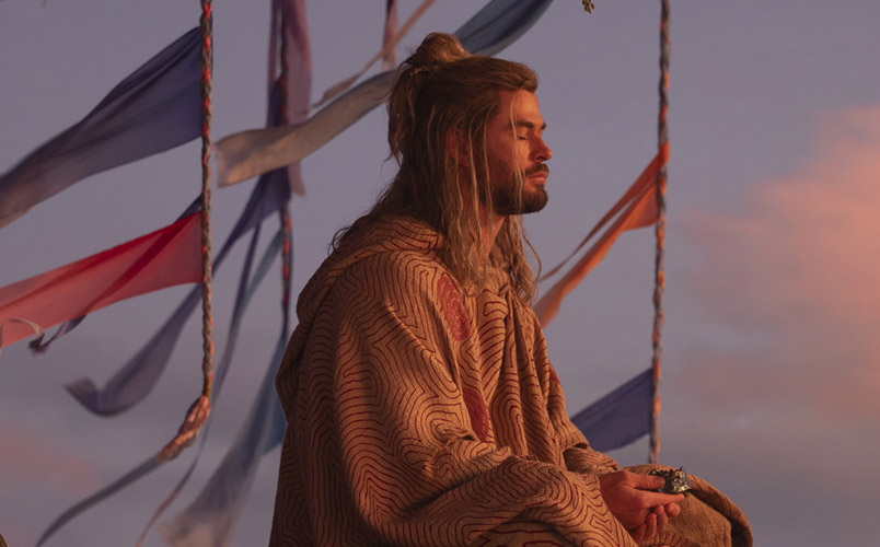 Nuevo tráiler y póster de Thor Love and Thunder con Christian Bale