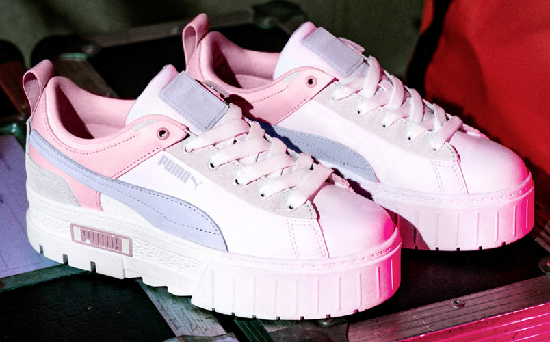 Dua Lipa le pone nuevos colores a las siluetas PUMA Mayze