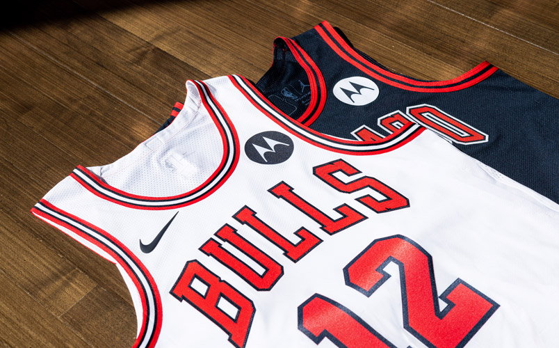 El logotipo de alas de Motorola ahora están con los Chicago Bulls