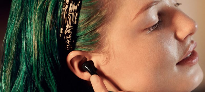 La nueva línea de audífonos LG TONE Free con P67 y Dolby Atmos