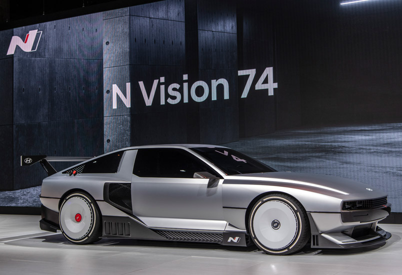 Hyundai N Vision 74 Concept hace su debut en Automobility 2022