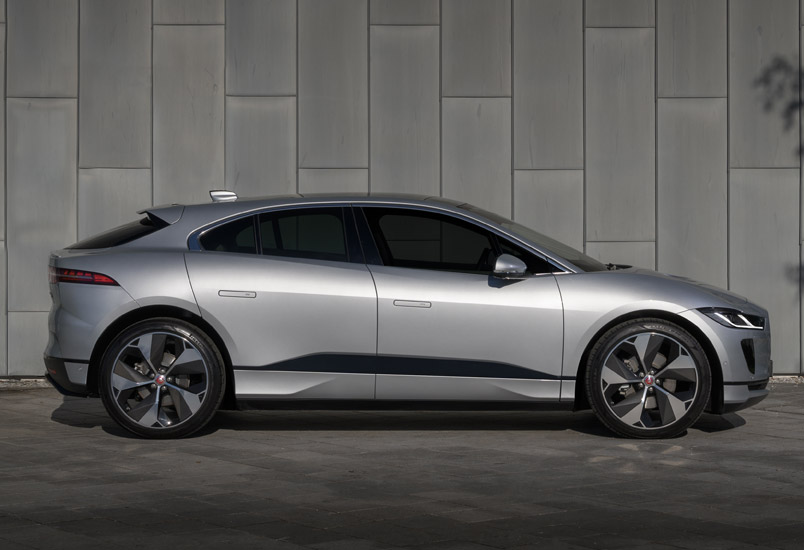 Jaguar I-PACE HSE 2023 lateral