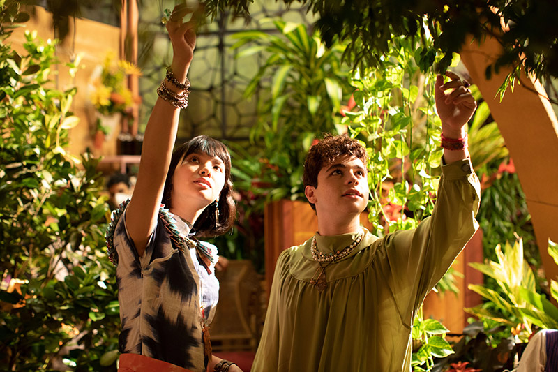 Mila en el Multiverso serie Disney+