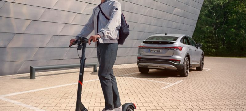 Audi electric kick scooter powered by Egret