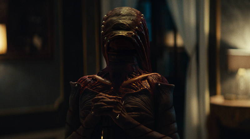 Hellraiser Ella digital