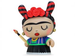 FRIDA KAHLO 5 DUNNY ART FIGURE