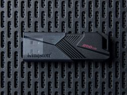 DataTraveler Exodia Onyx