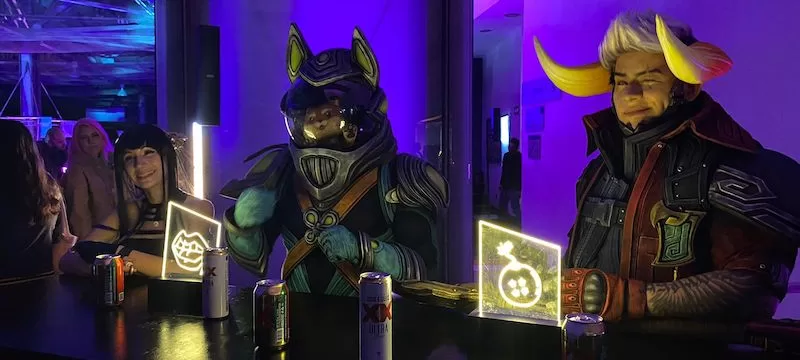 CCXP Mexico Dos Equis