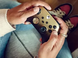 Control Inalámbrico de Xbox Gold Shadow Special Edition