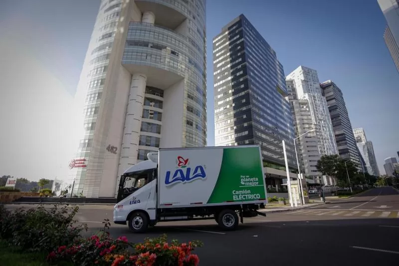 Grupo LALA añade 30 nuevos vehículos eléctricos de BYD