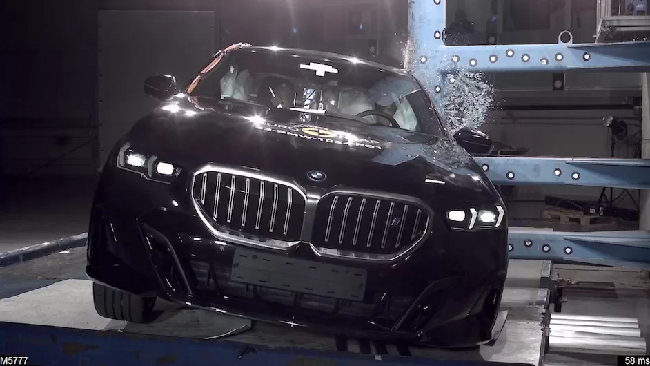 BMW Serie 5 IIHS
