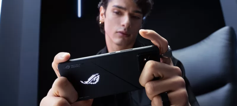 ROG Phone 8