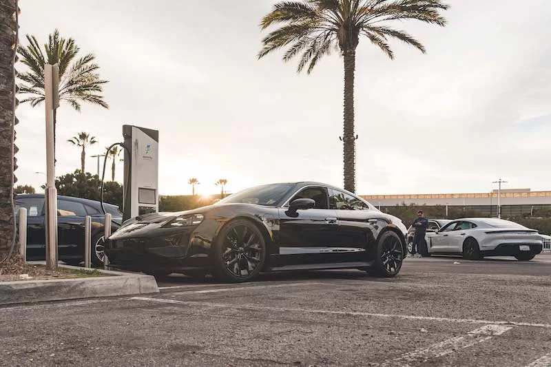 El nuevo Taycan 587 km