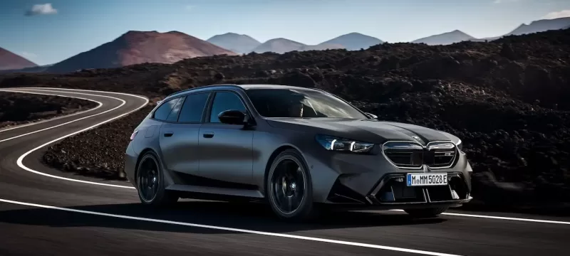 BMW M5 Touring con 727 hp frente